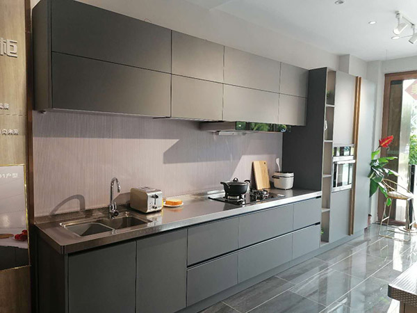 海南三亞專賣店與固家智能櫥柜加盟合作案例